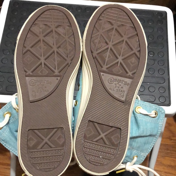 NWOT Converse Allstars Chuck Taylor - Picture 5 of 8